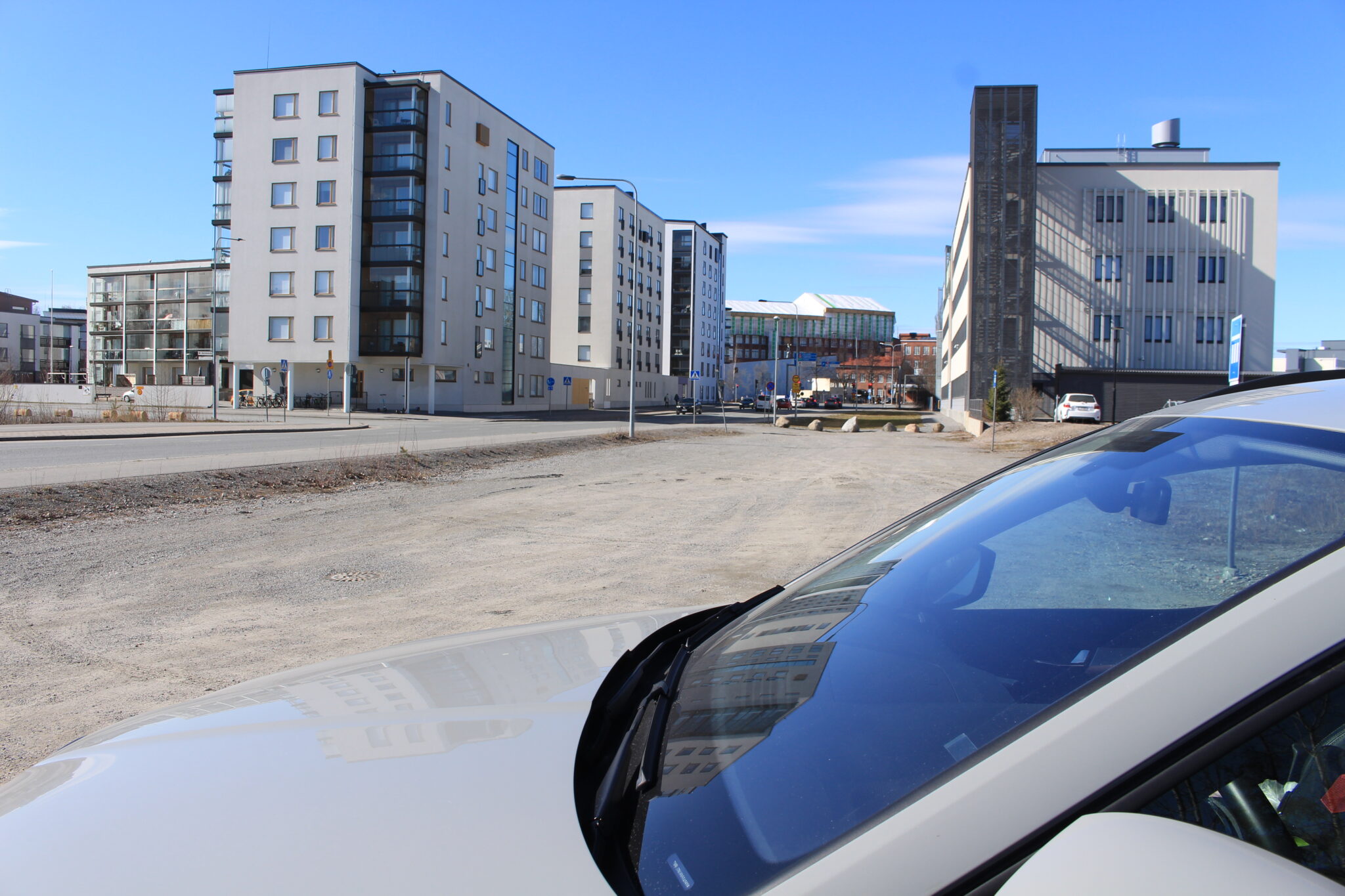 Vanajantien pysäköintialue.